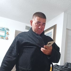 Meet your Posher, Julian